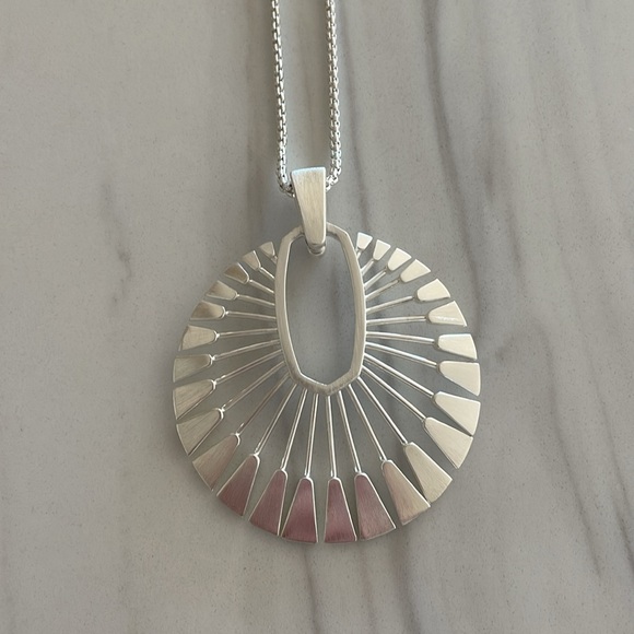 Kendra Scott Long Adjustable Necklace - Picture 2 of 4